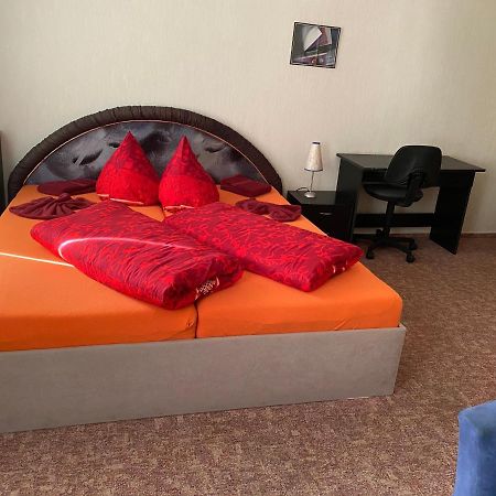 Alte Schmiede Hotel Weisswasser Buitenkant foto