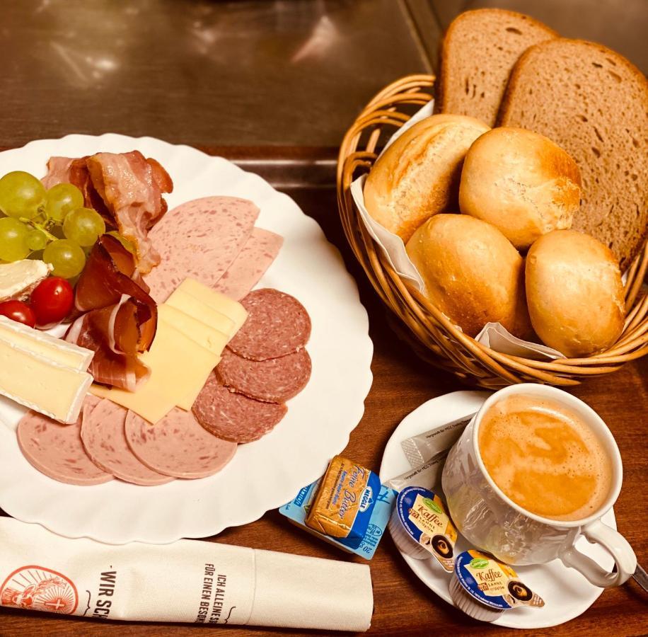 Alte Schmiede Hotel Weisswasser Buitenkant foto